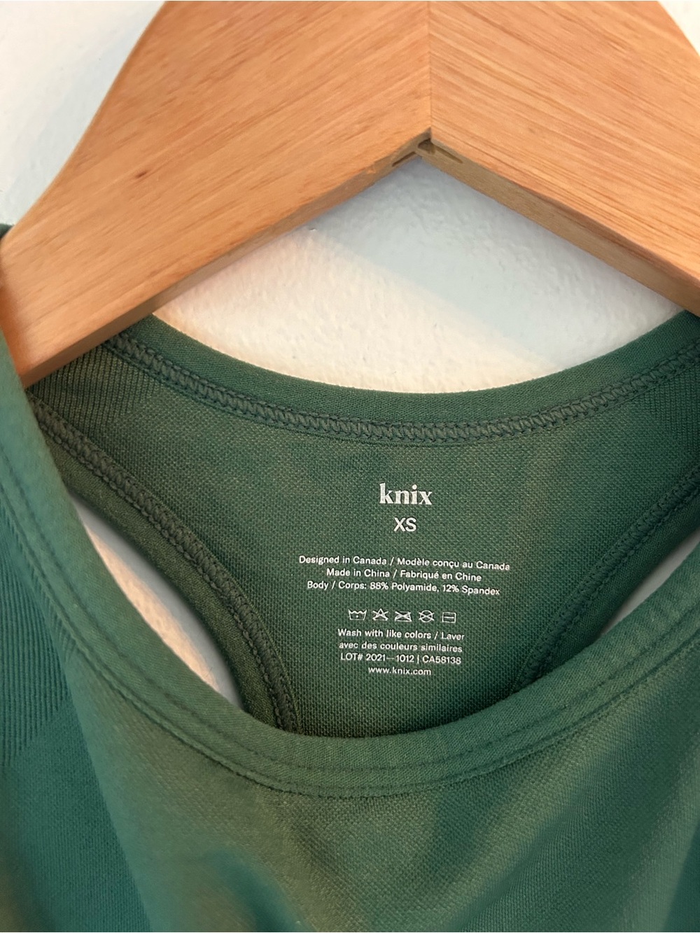 knix Momenta Racerback Sports Bra - Forest Green - Picture 4 of 4